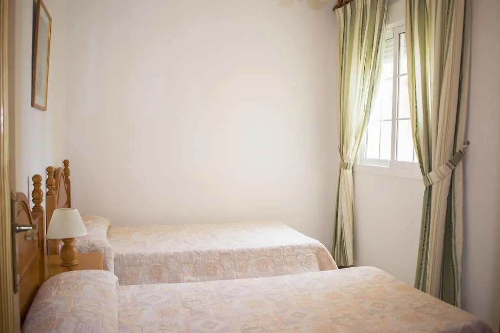 Apartamentos Carmina Carboneras