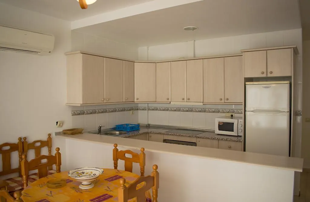 Apartamentos Carmina Carboneras